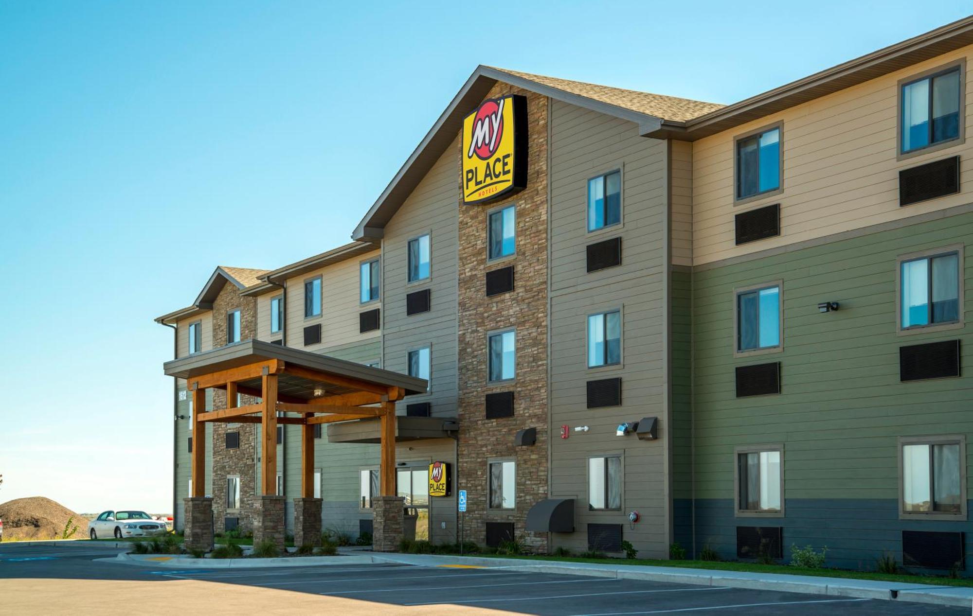 My Place Hotel Rapid City Exterior photo