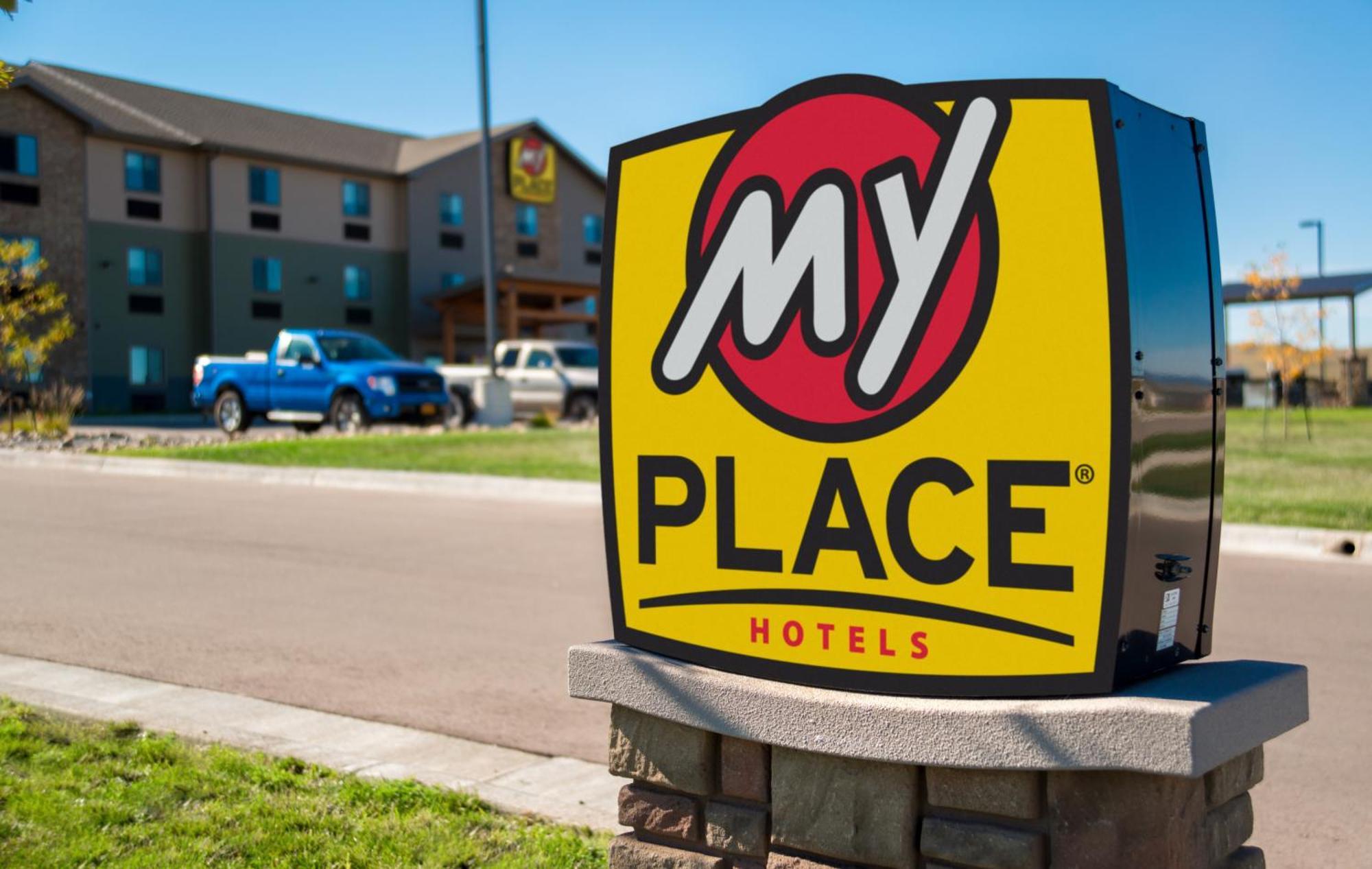 My Place Hotel Rapid City Exterior photo